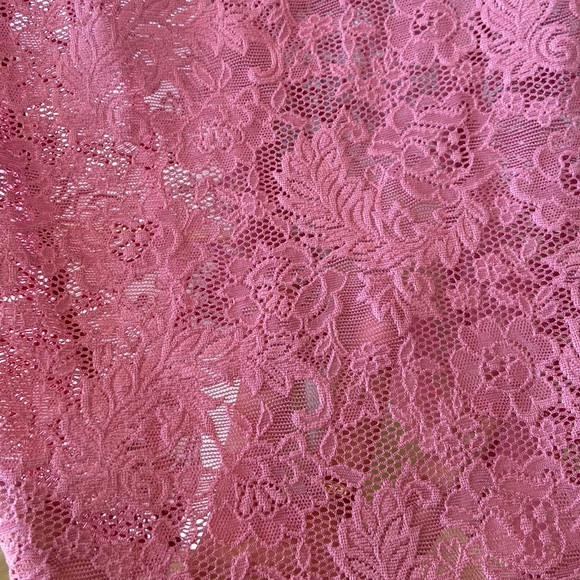 Aritzia Wilfred / Lace camisole / Size small / Great condition - Picture 4 of 5